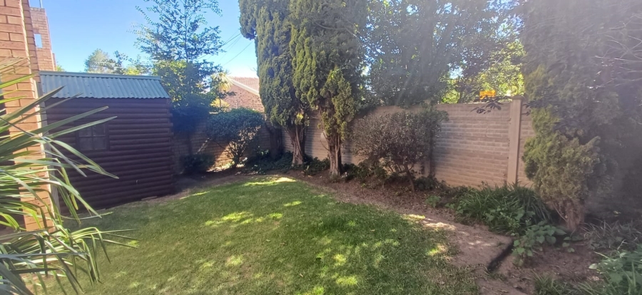 To Let 3 Bedroom Property for Rent in La Provance Free State
